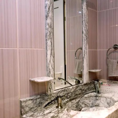 Lägenhet Luxurious Landing Slăntjev Brjag